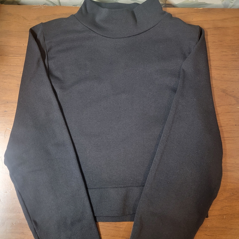 Bebe Classic Black Top